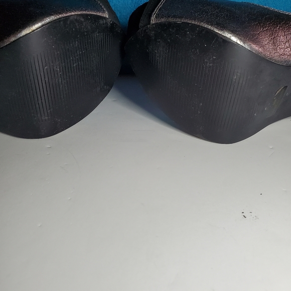 Joey Black and Silver High Heels Size 9 CUTE!! - Picture 10 of 15